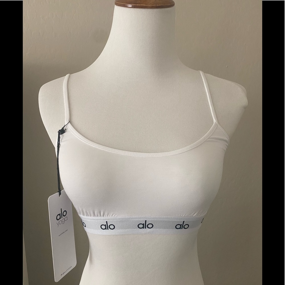 Brand new with tags Alo bra size small